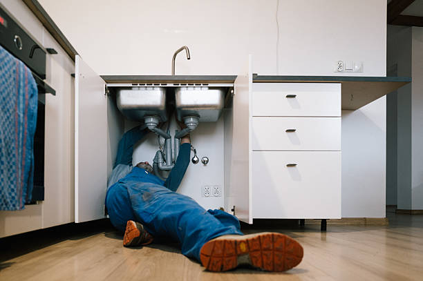 Professional Leak Detection technician working in East Liberty, OH